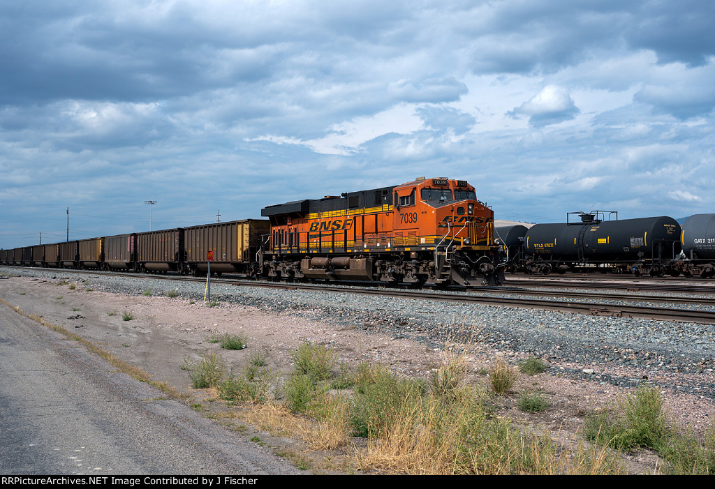 BNSF 7039